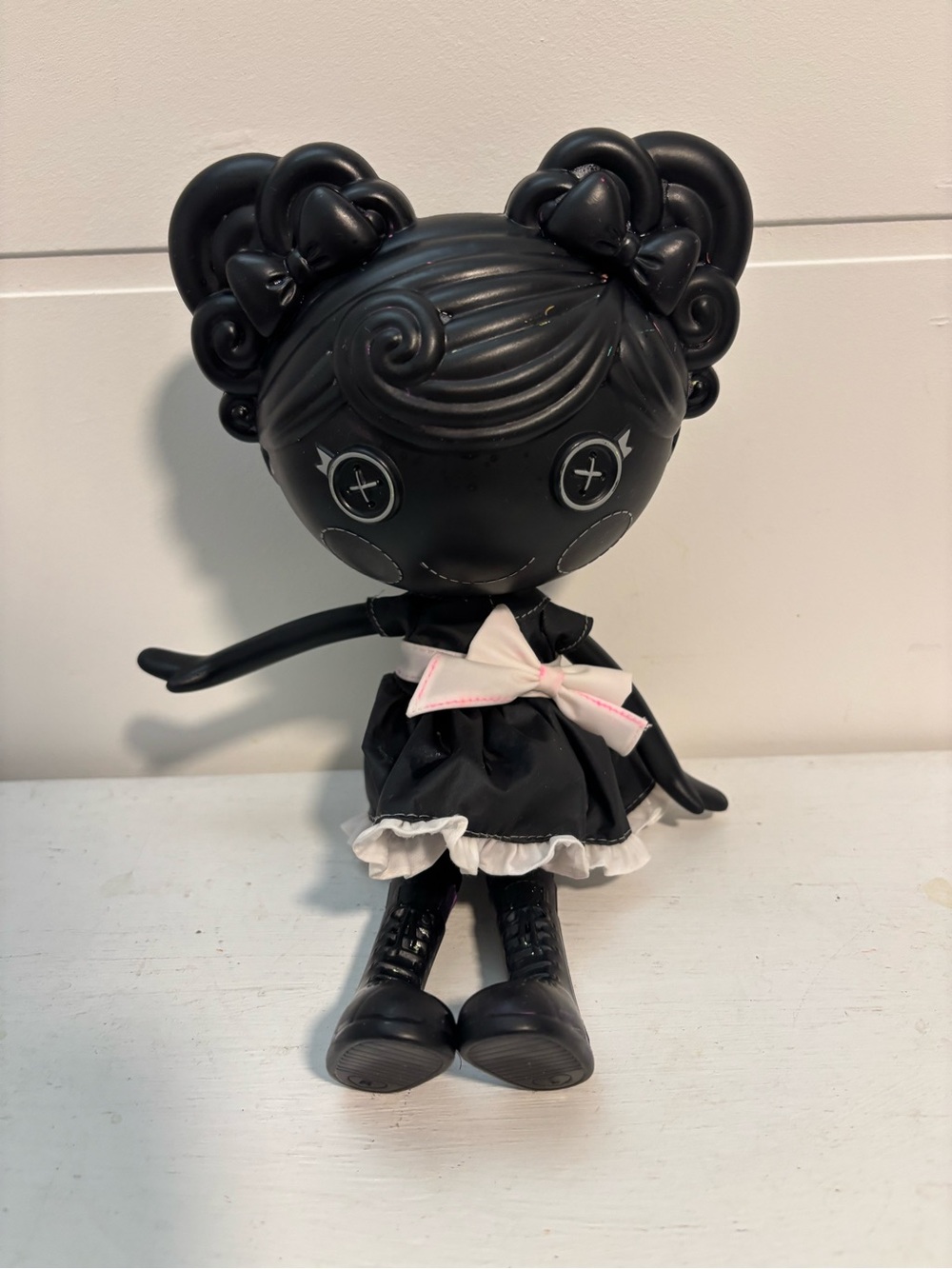 MGA Lalaloopsy Gift Color Me Trace E~ Doodles Doll Black Chalkboard Erasable 10”